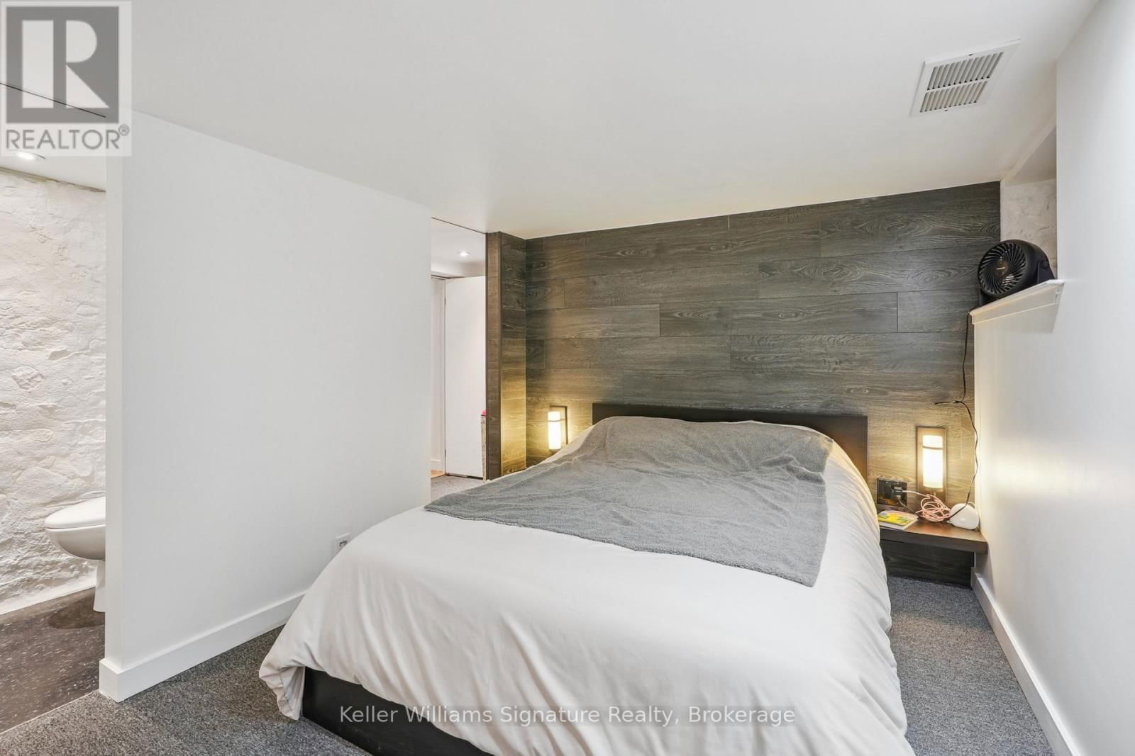 41 SPRING STREET Image 31