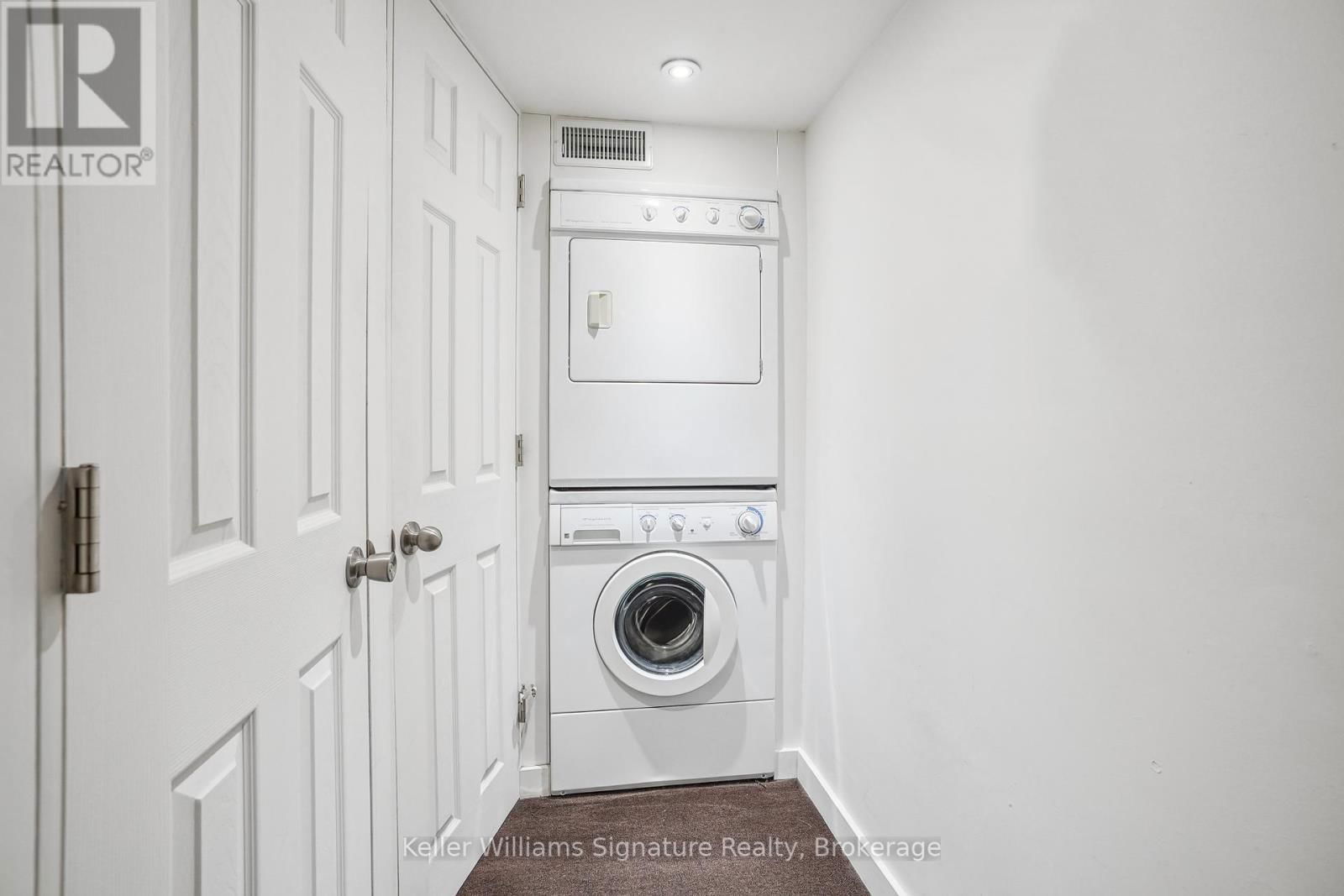 41 SPRING STREET Image 36