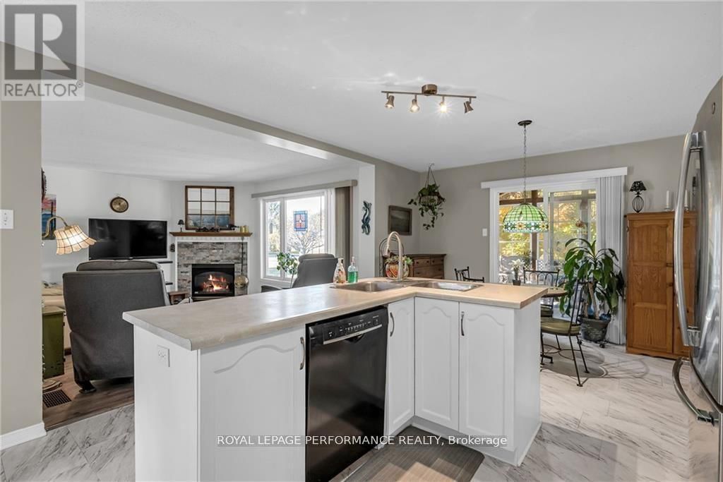 6232 DALTON COURT Image 13