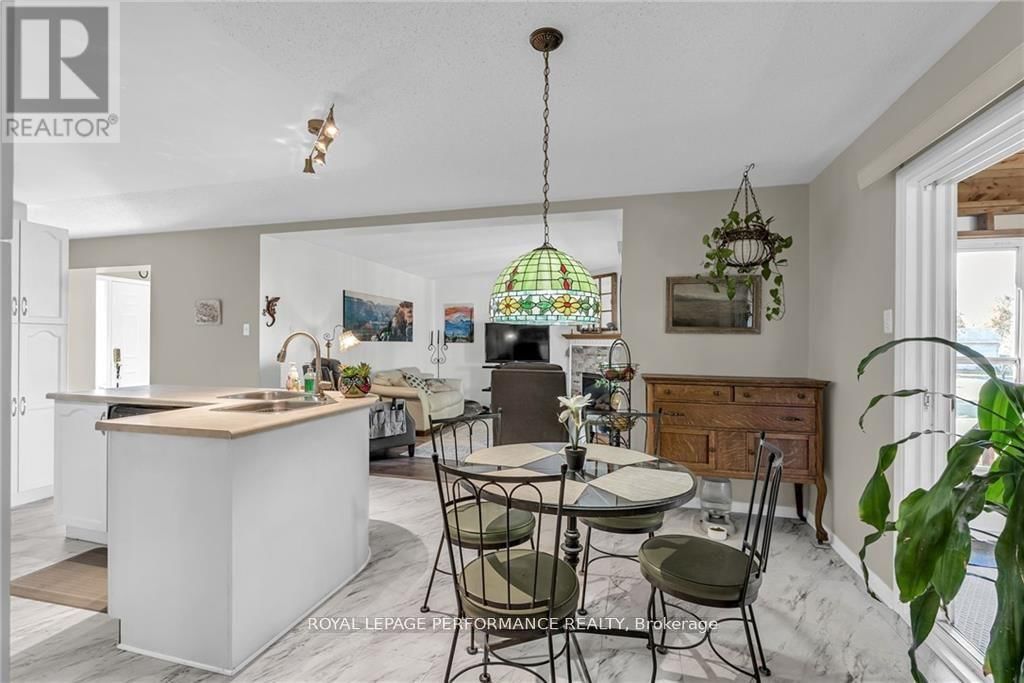 6232 DALTON COURT Image 17