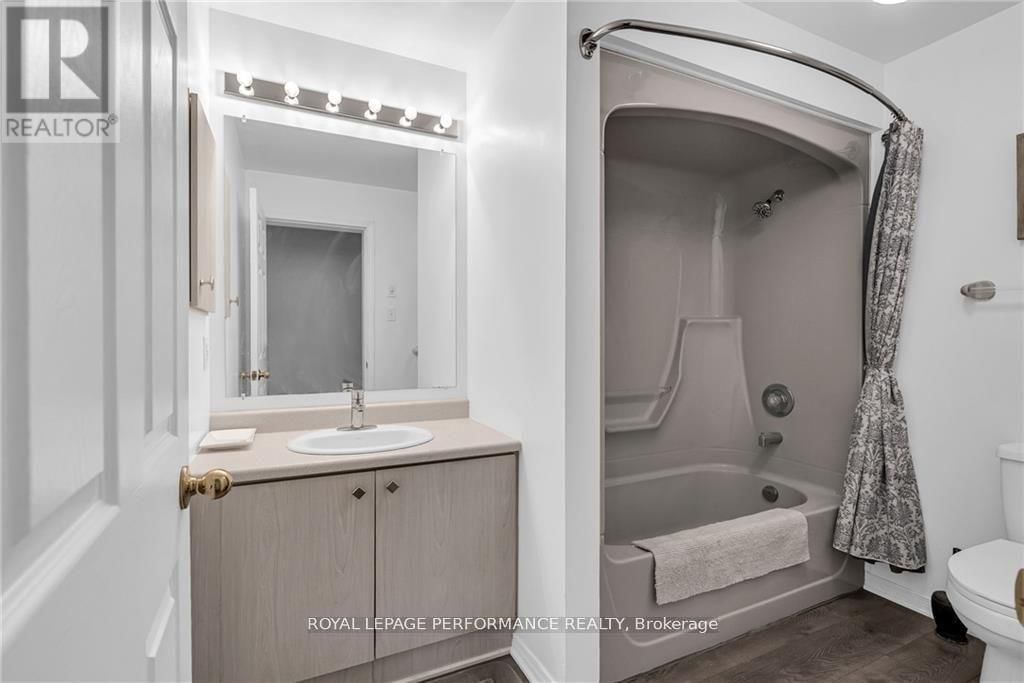6232 DALTON COURT Image 23
