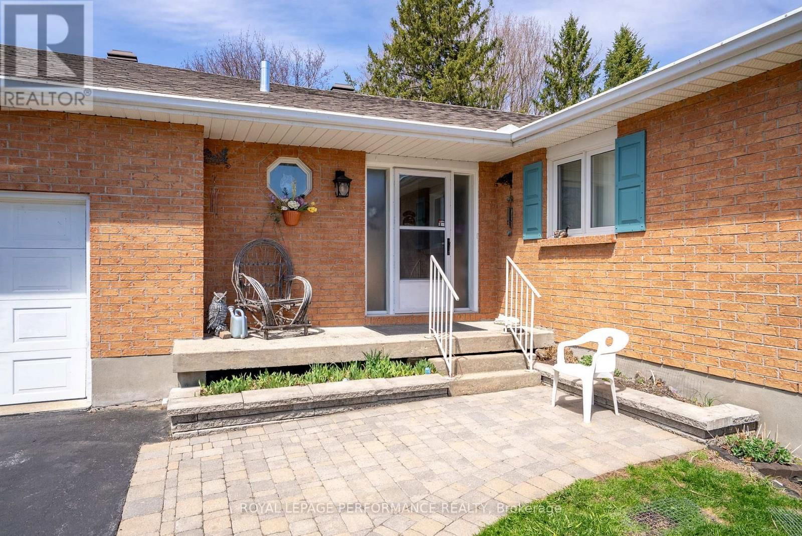 6232 DALTON COURT Image 4