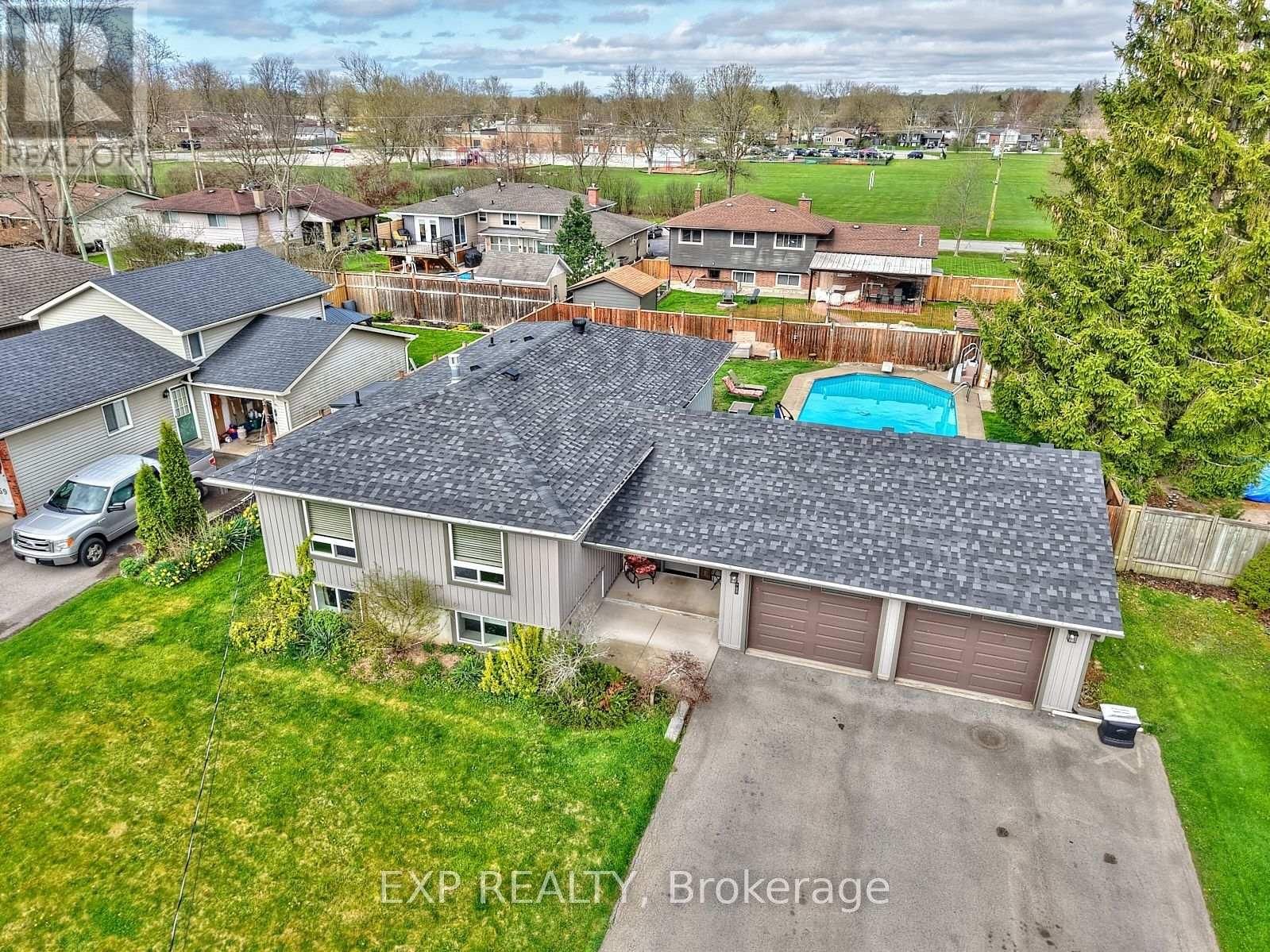 765 GRANDVIEW ROAD Image 39