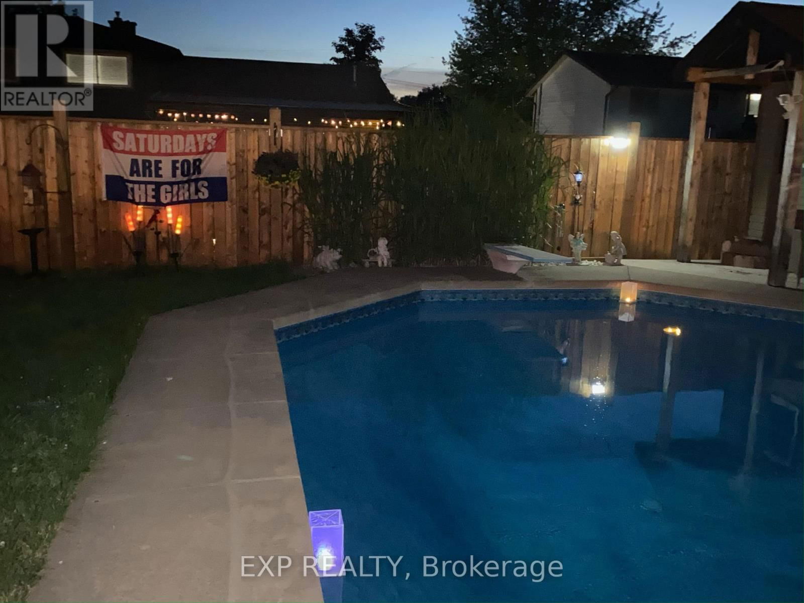 765 GRANDVIEW ROAD Image 48