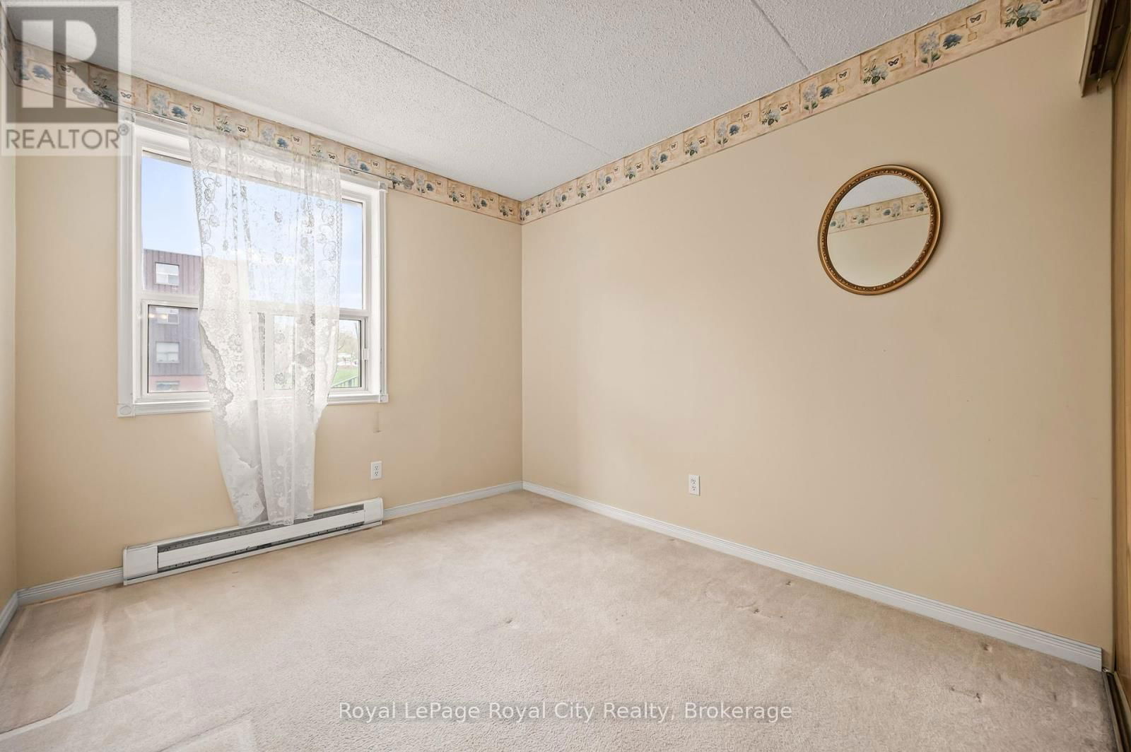 208 - 75 SILVERCREEK PARKWAY NORTH Image 15