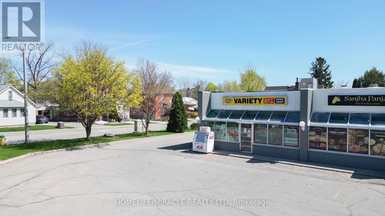 780 DUNDAS STREET Image 3