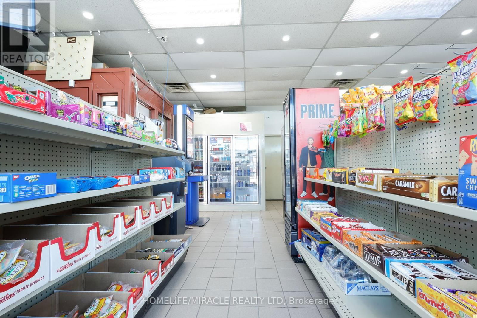 780 DUNDAS STREET Image 34