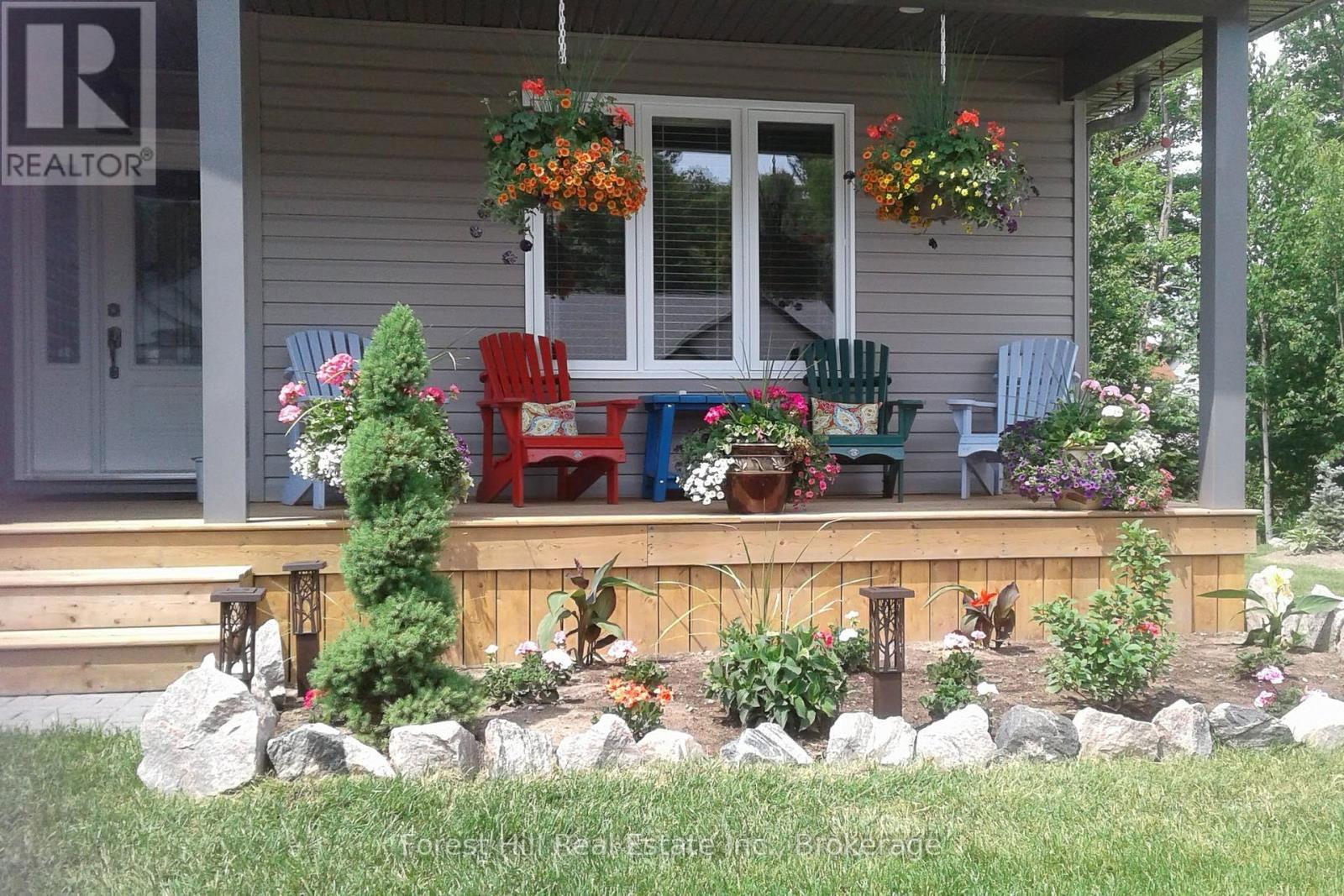 144 PINERIDGE GATE Image 3