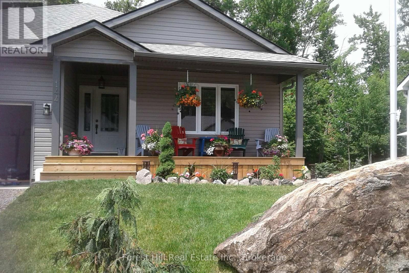 144 PINERIDGE GATE Image 4