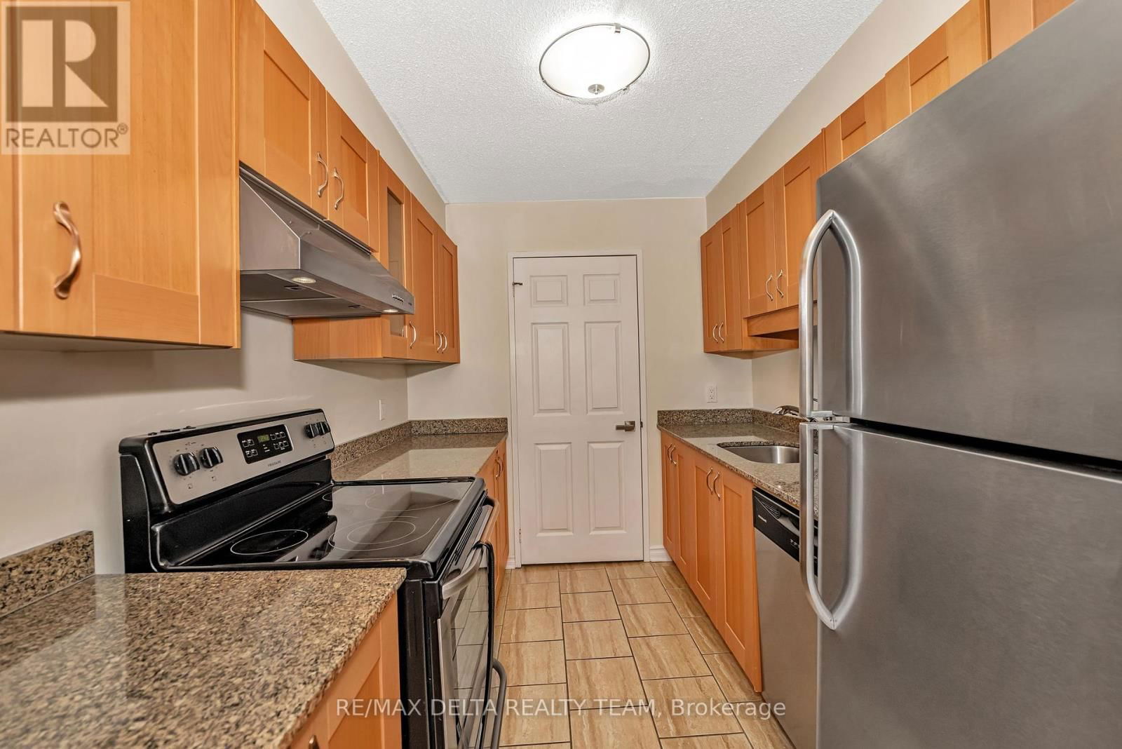 2009 - 199 KENT STREET Image 8