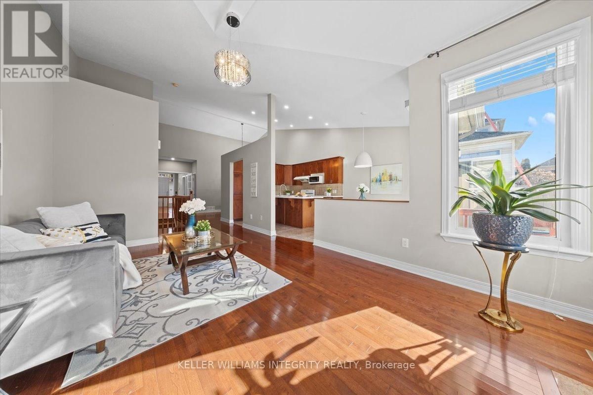 148 RODEO DRIVE Image 21