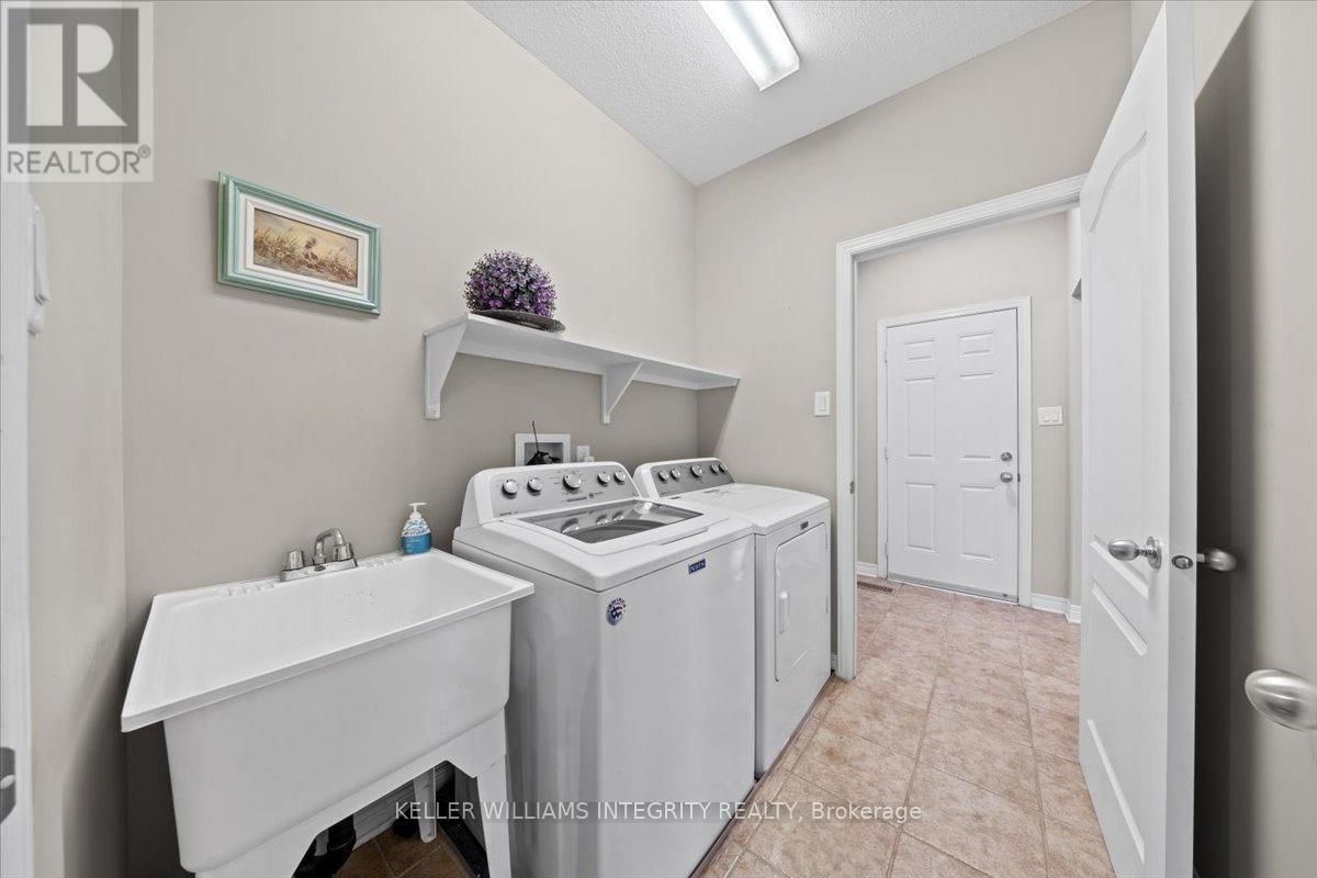 148 RODEO DRIVE Image 29