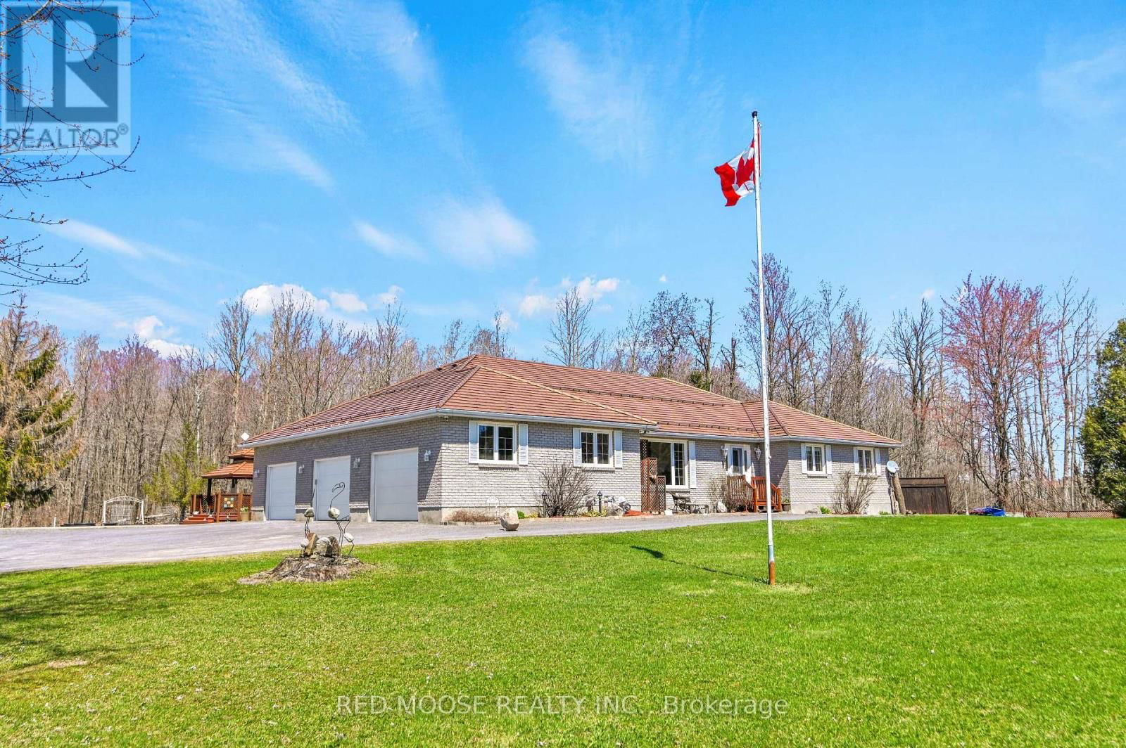 9859 RUSSELL ROAD Image 2