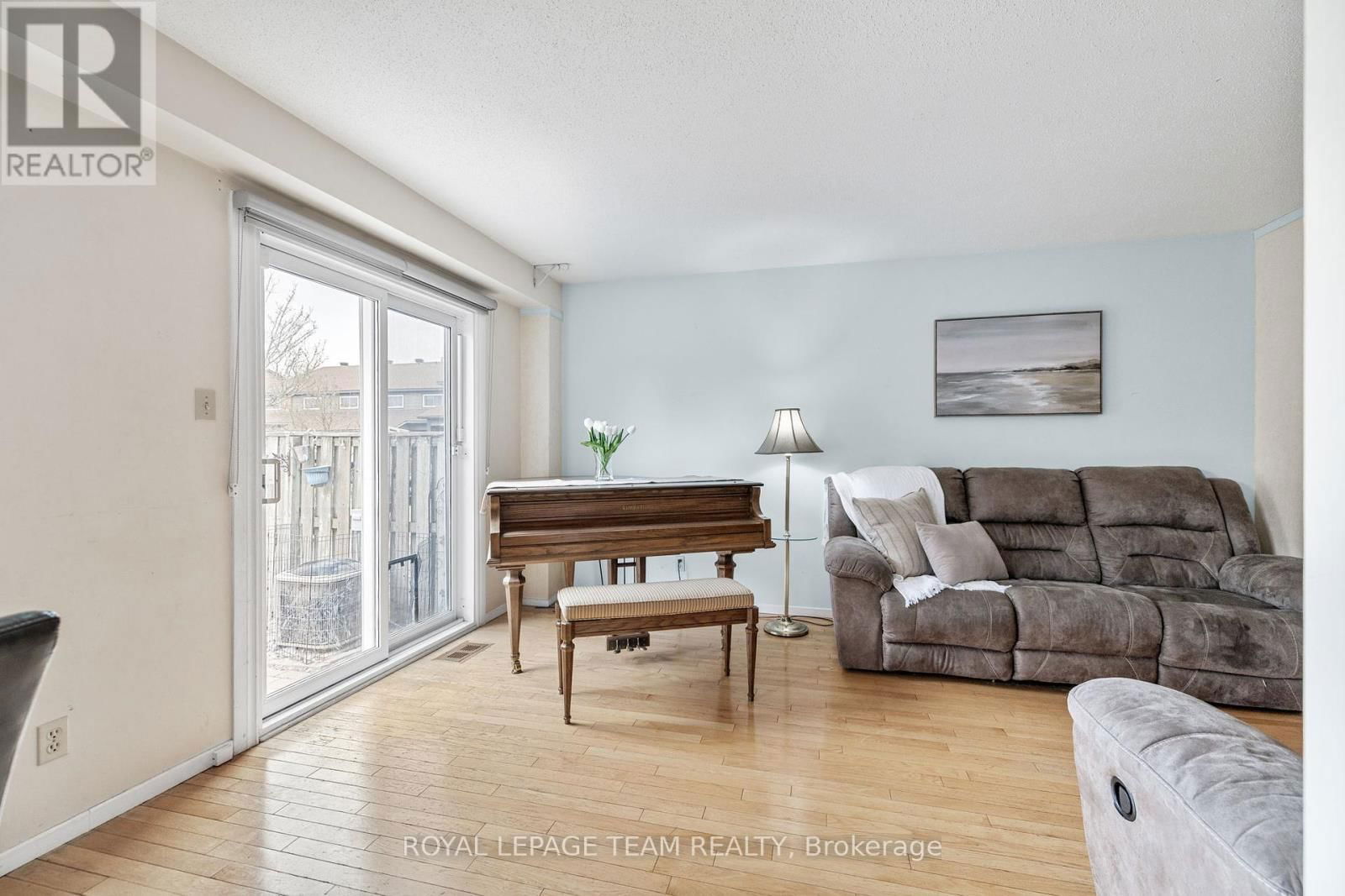 2245 ORIENT PARK DRIVE Image 16