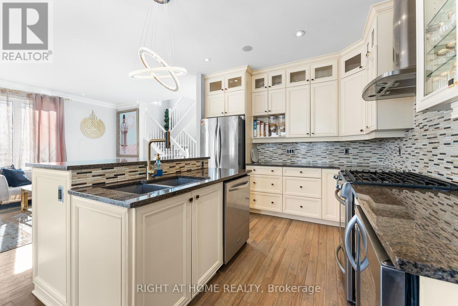 475 HARVEST VALLEY AVENUE Image 18