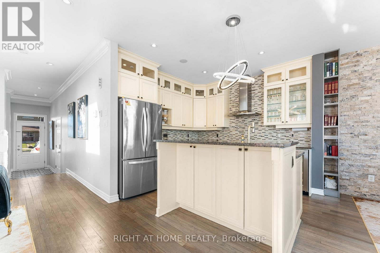 475 HARVEST VALLEY AVENUE Image 19