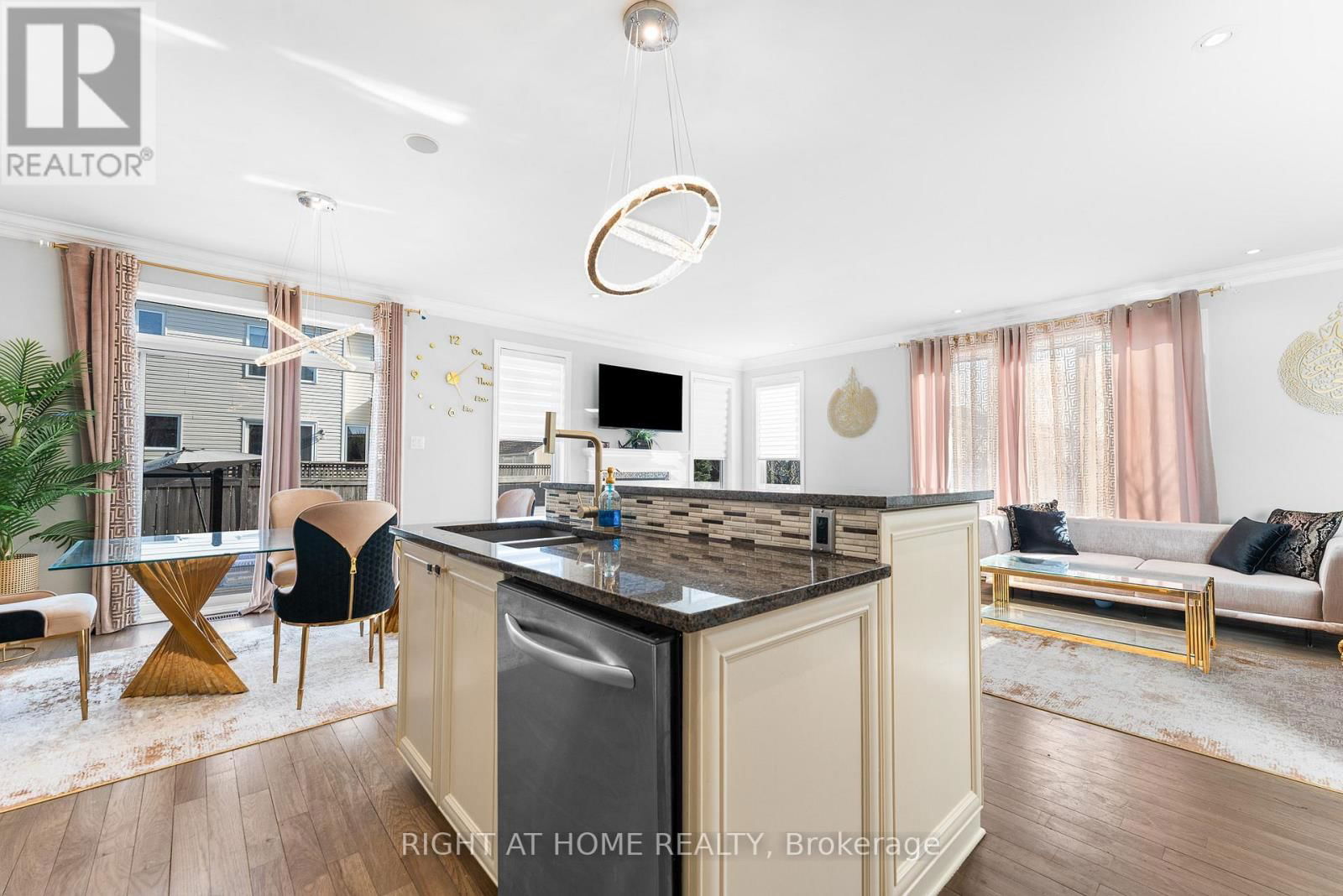 475 HARVEST VALLEY AVENUE Image 22