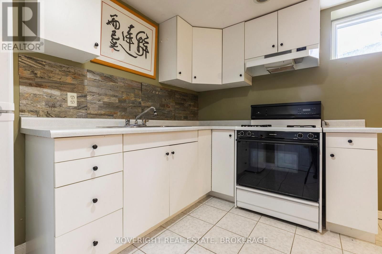 62 TEMPLER DRIVE Image 37