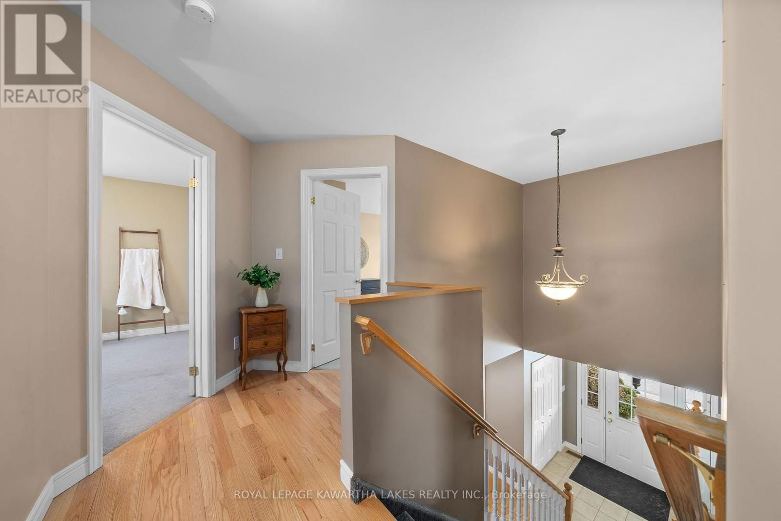 890 WOODVILLE ROAD Image 20