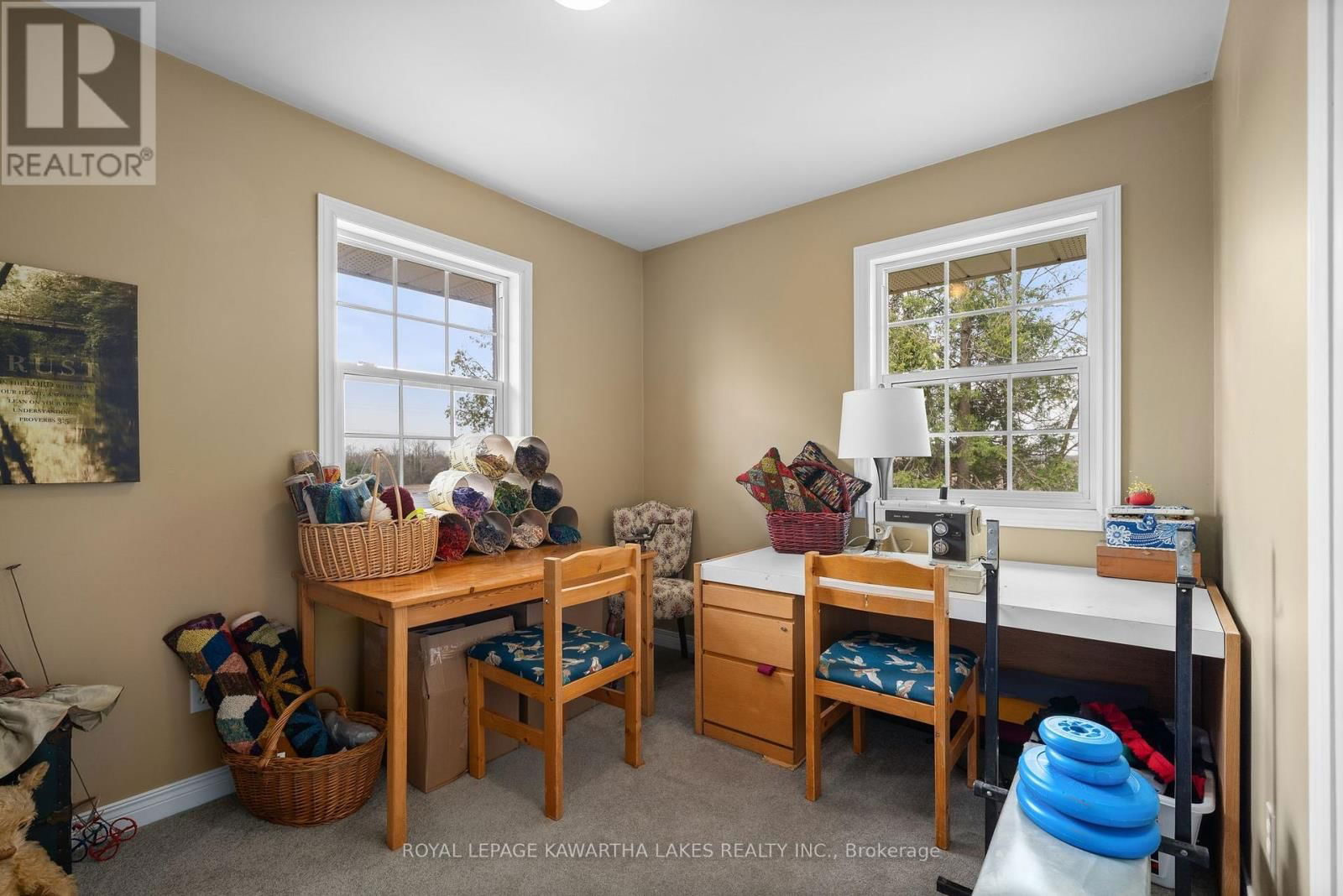 890 WOODVILLE ROAD Image 25