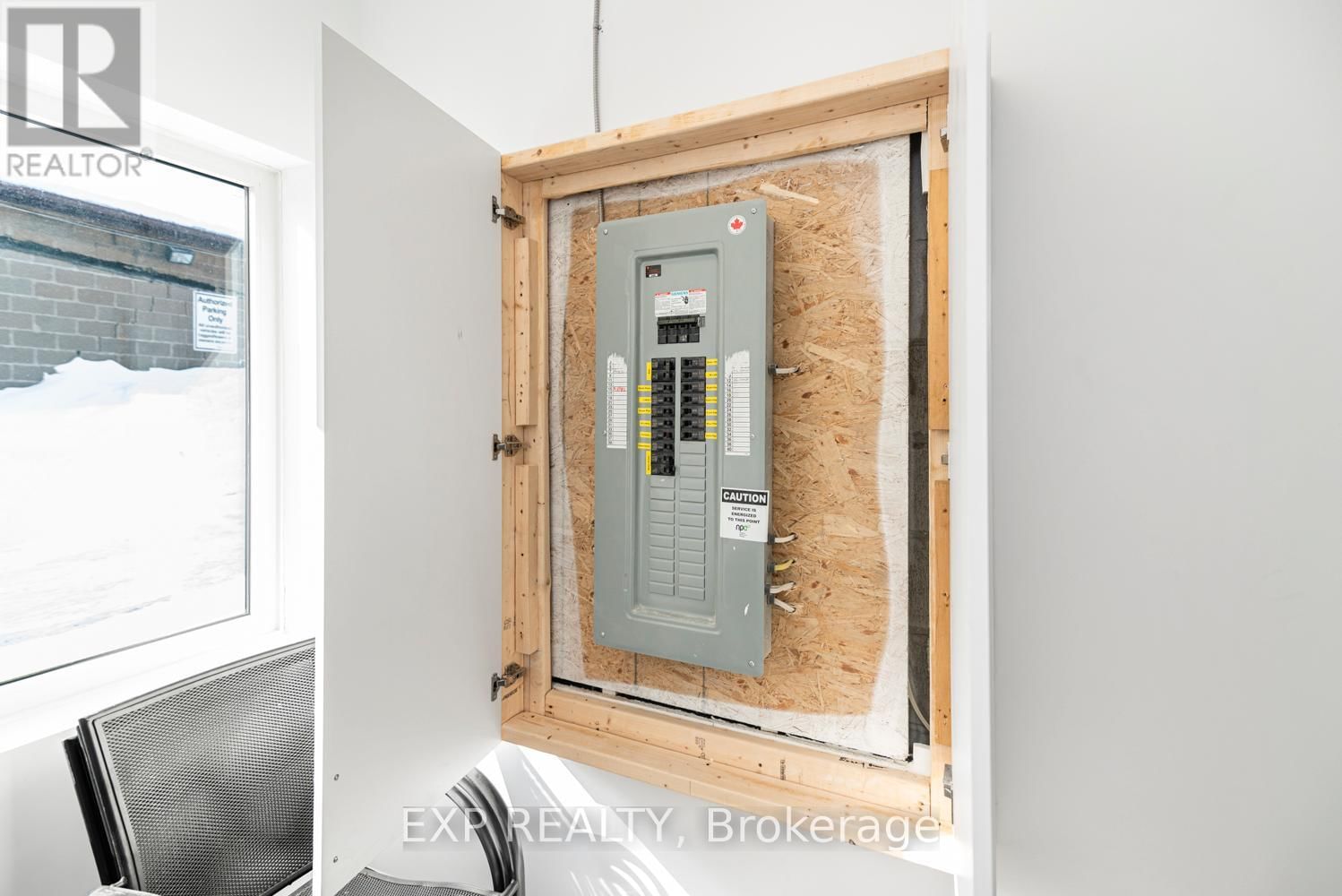 5848 FERRY STREET Image 10