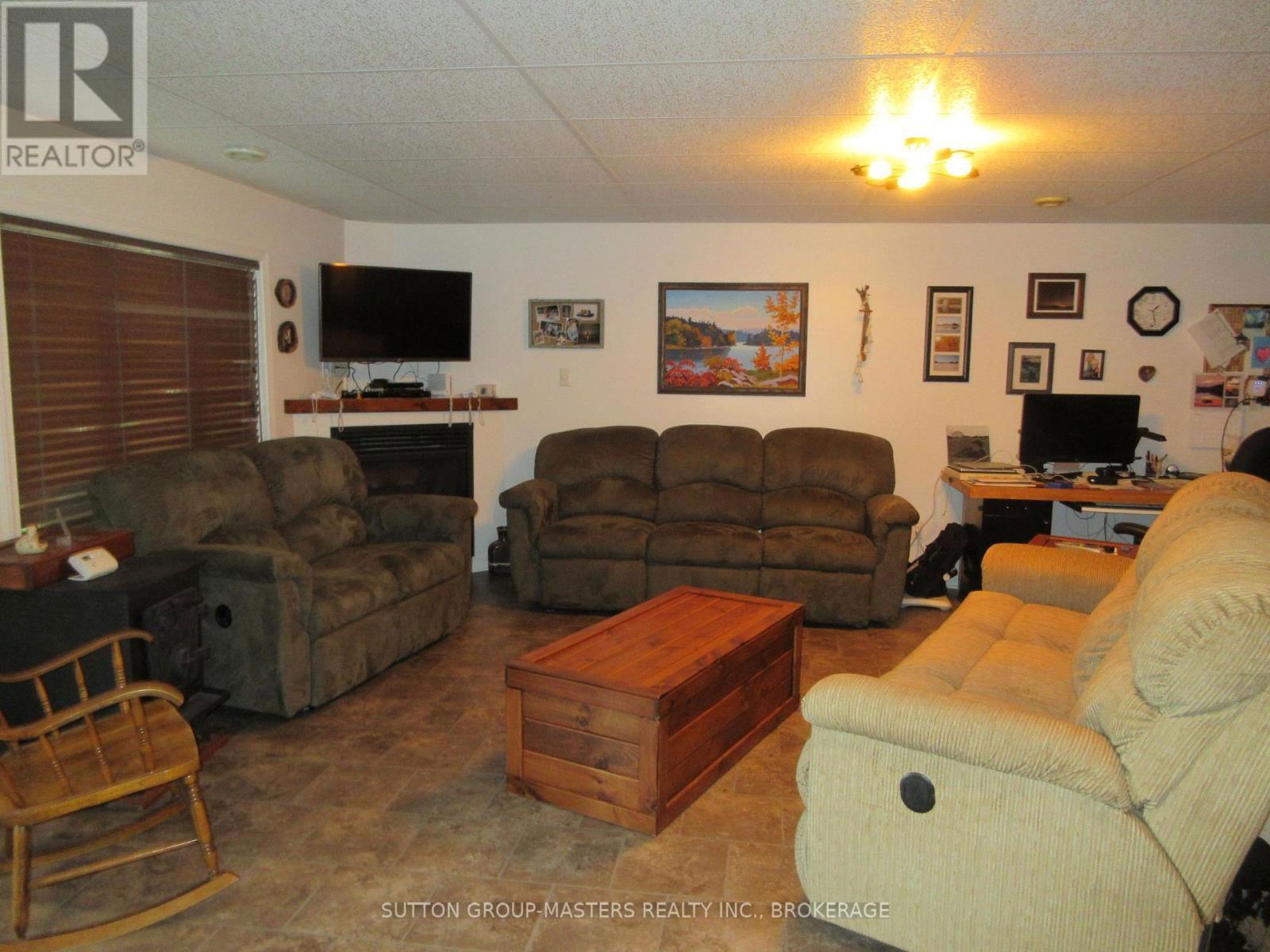 1119 NARROWS LANE Image 24