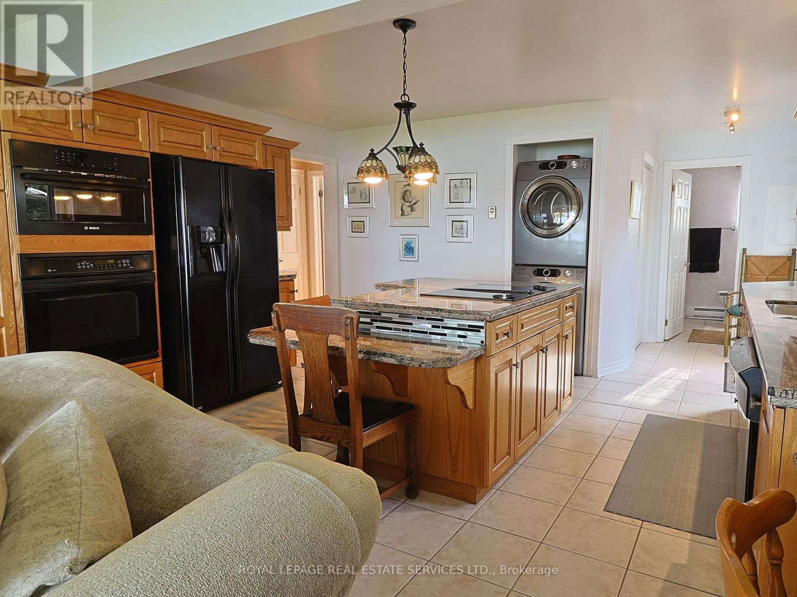 525 RIVERSIDE DRIVE Image 10