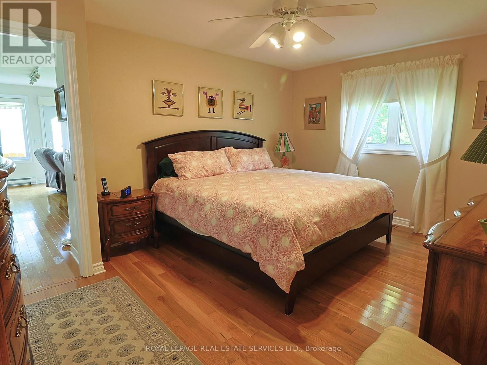 525 RIVERSIDE DRIVE Image 15