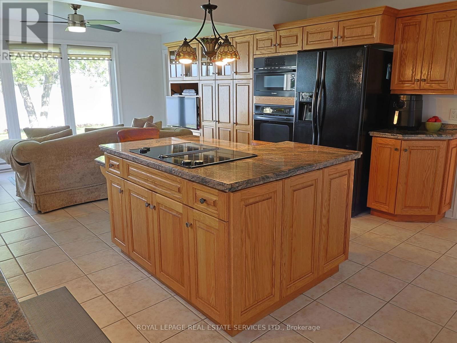 525 RIVERSIDE DRIVE Image 7