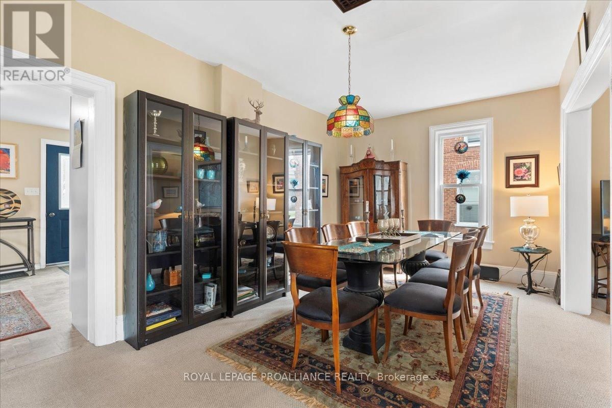 108 INKERMAN STREET Image 15