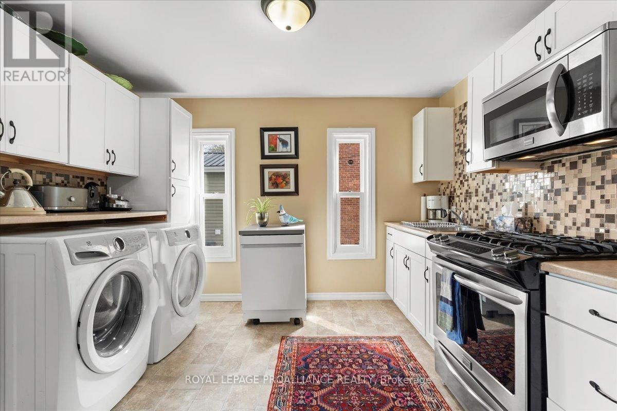 108 INKERMAN STREET Image 17