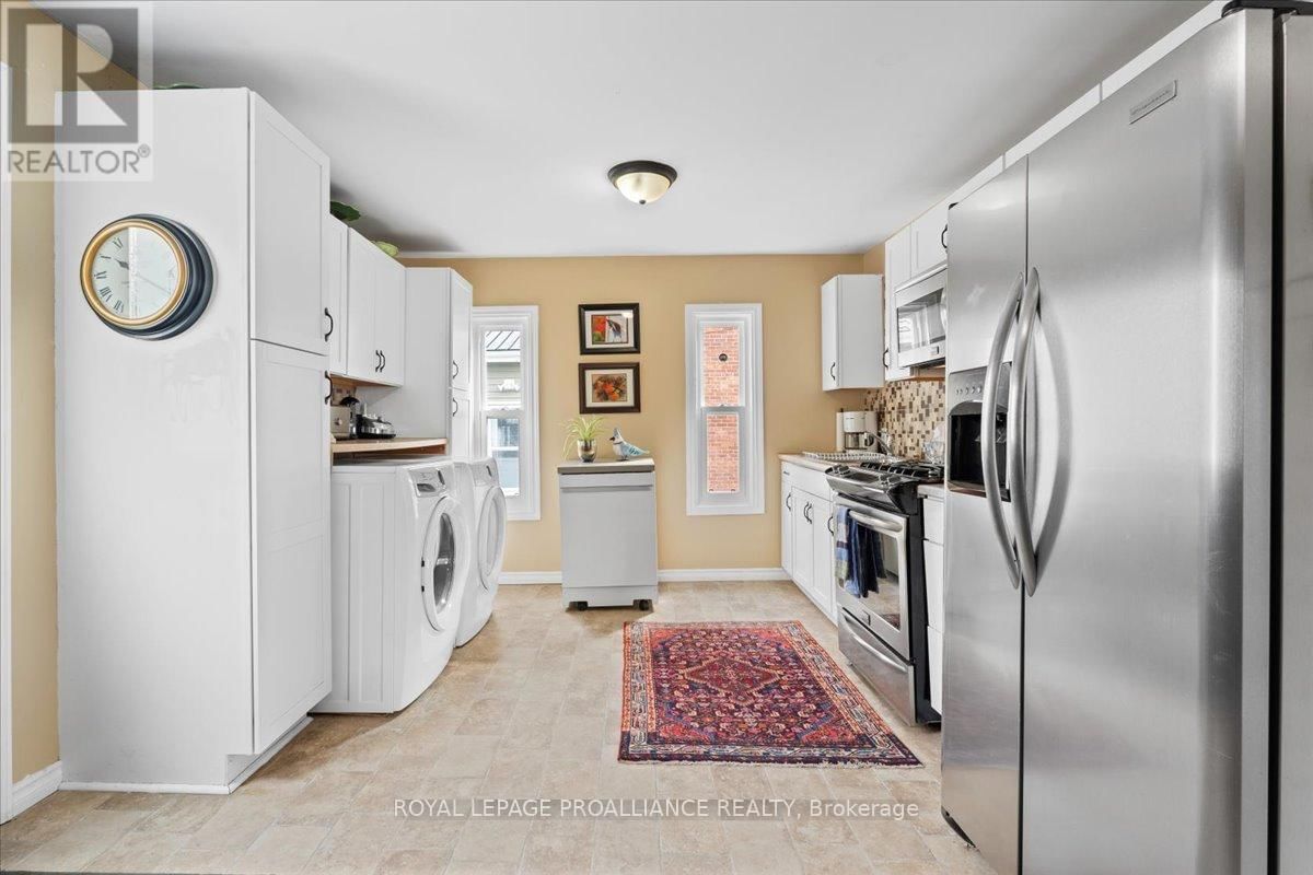 108 INKERMAN STREET Image 21