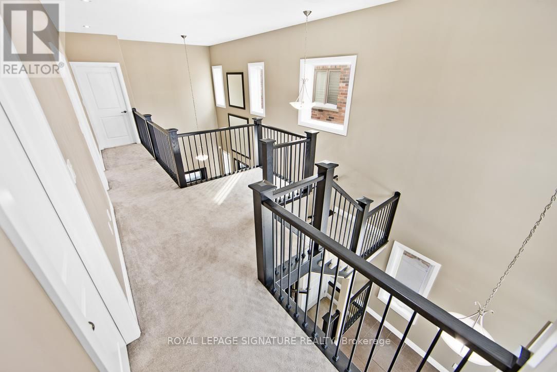 593 PINERY TRAIL Image 14