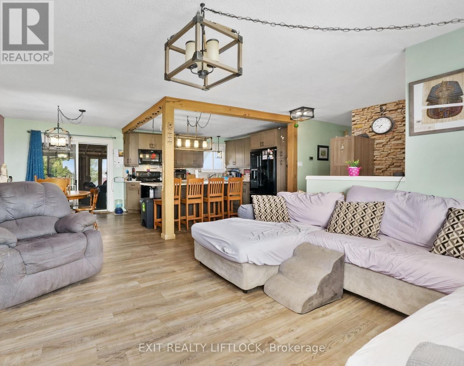 1688 TARA ROAD Image 10