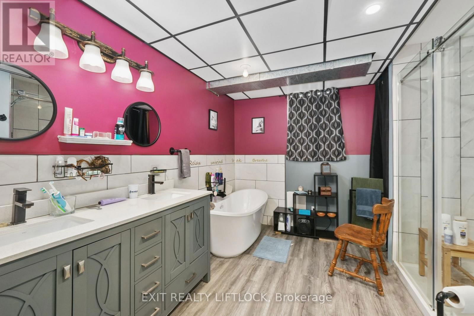 1688 TARA ROAD Image 22
