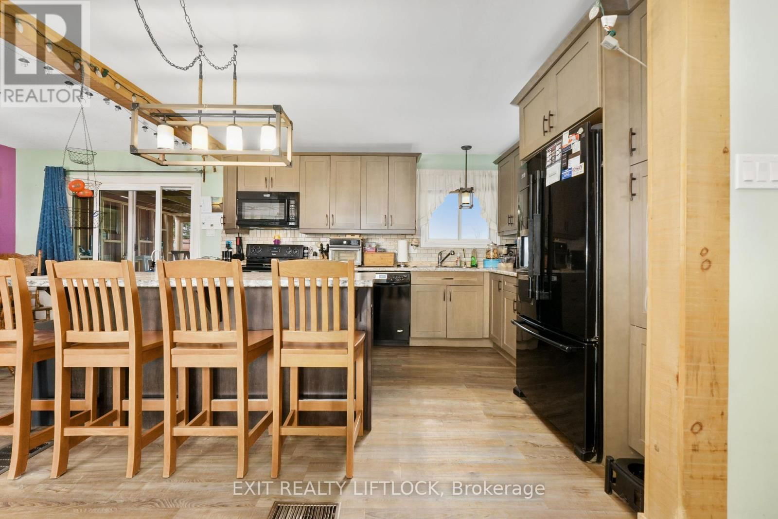 1688 TARA ROAD Image 6
