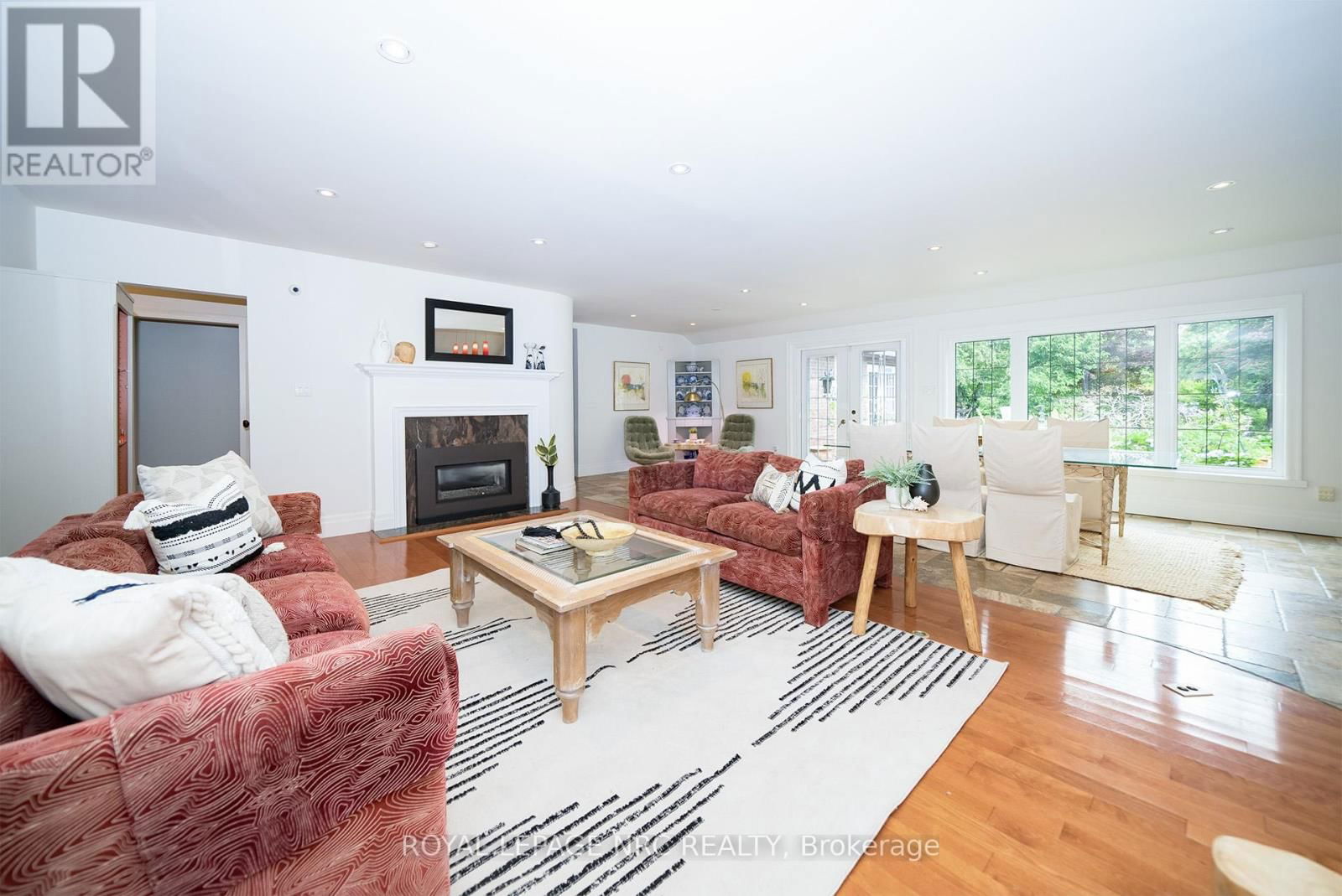 1776 YORK ROAD Image 27