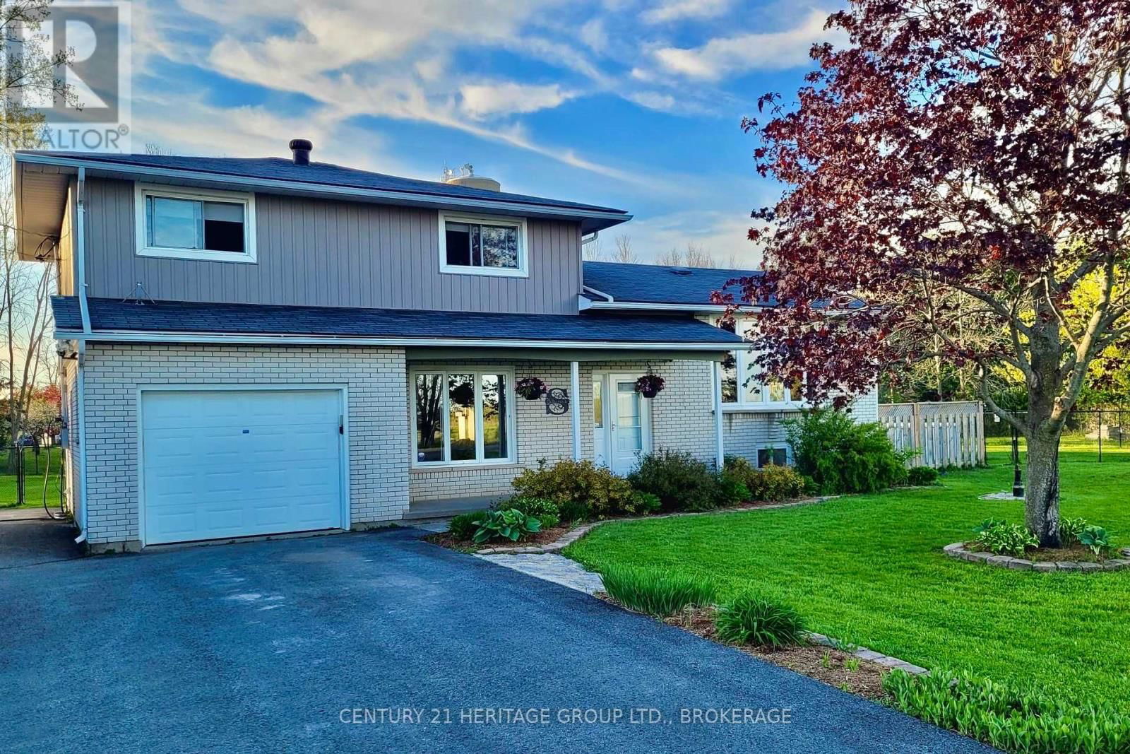 415 SHANE STREET Image 1