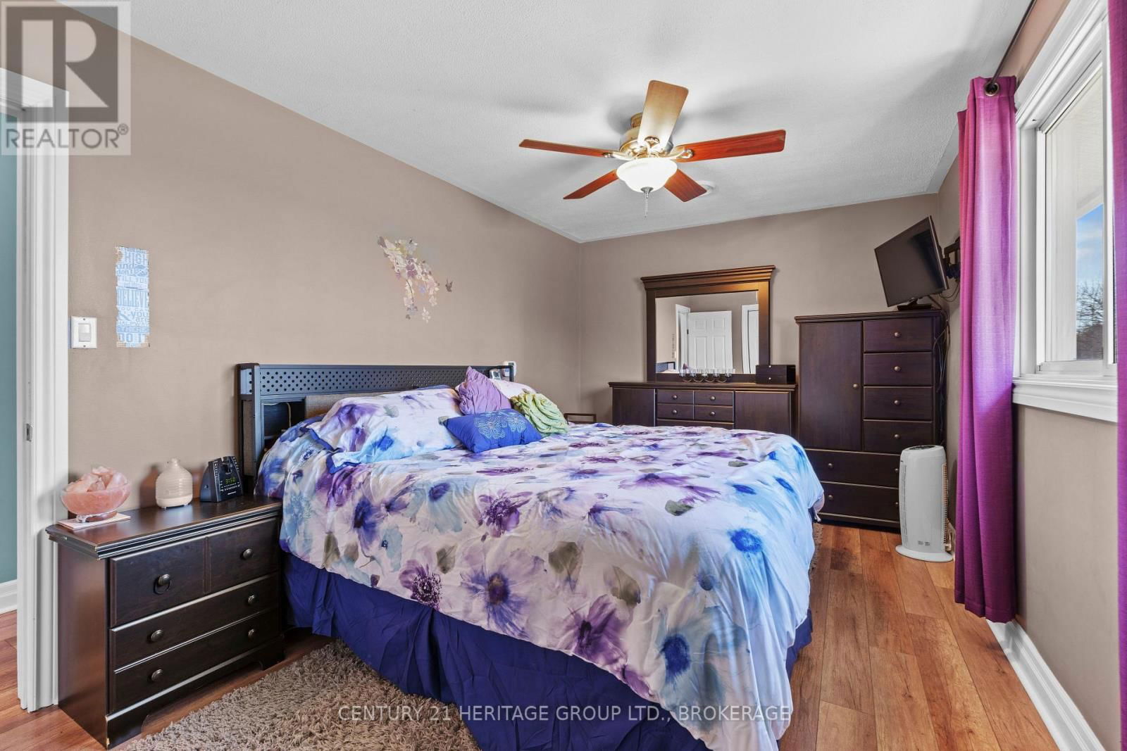 415 SHANE STREET Image 15