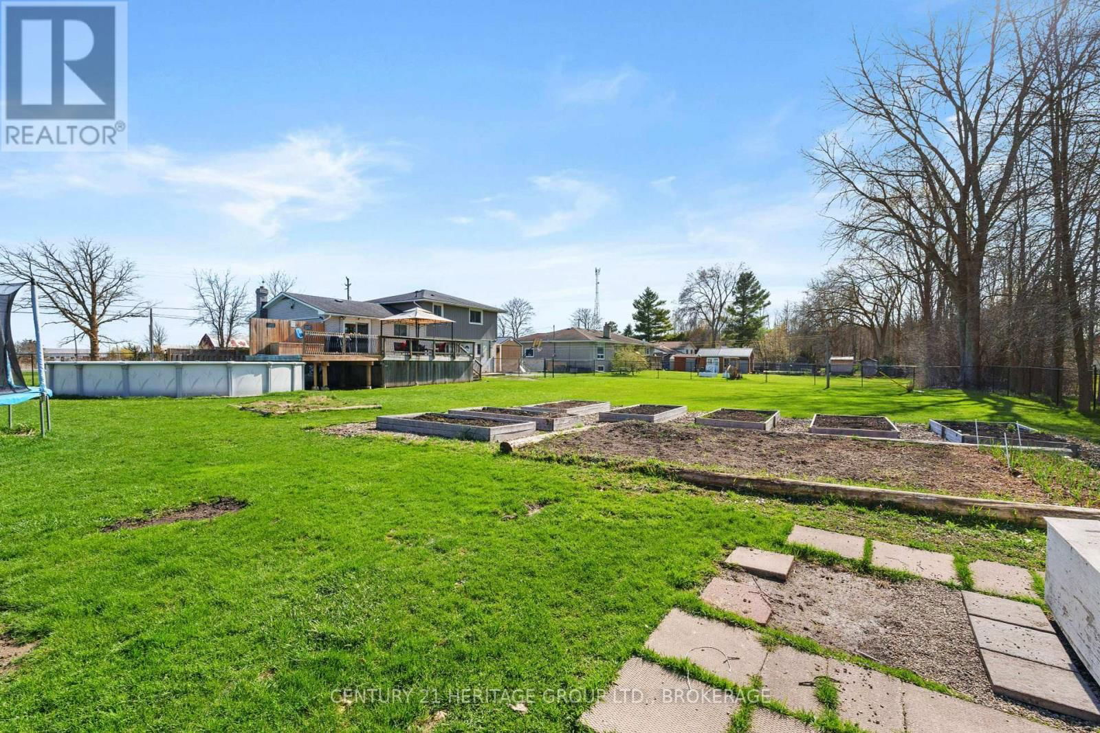 415 SHANE STREET Image 31