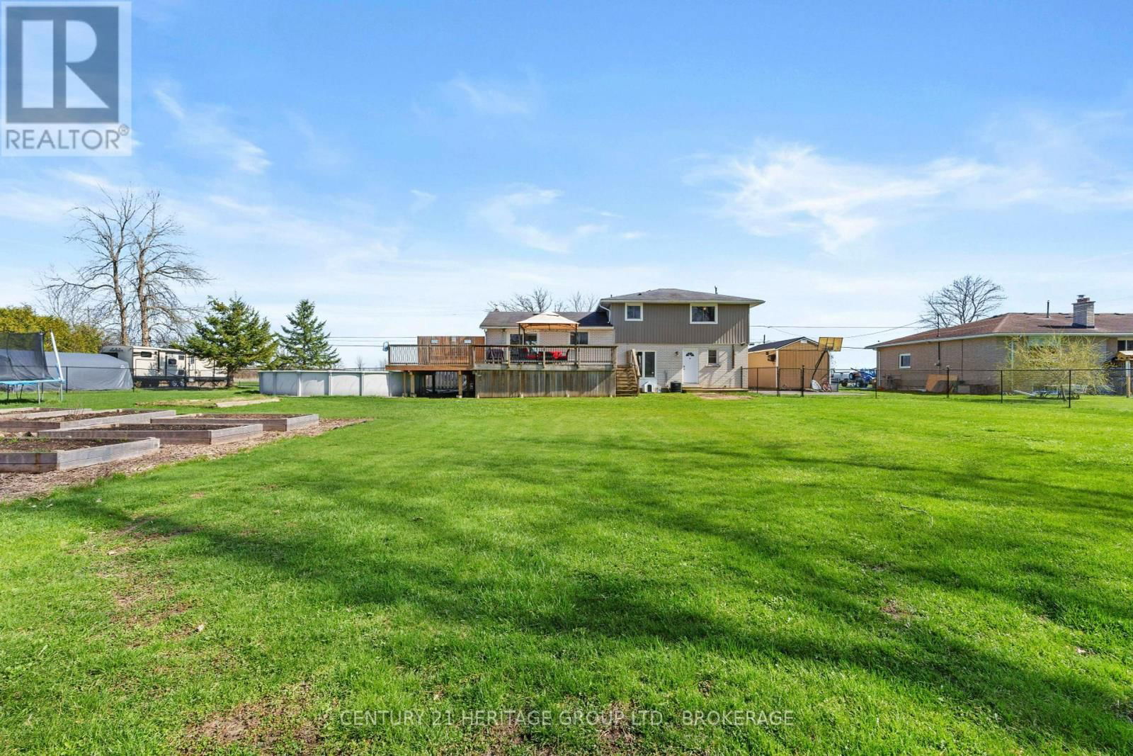 415 SHANE STREET Image 32