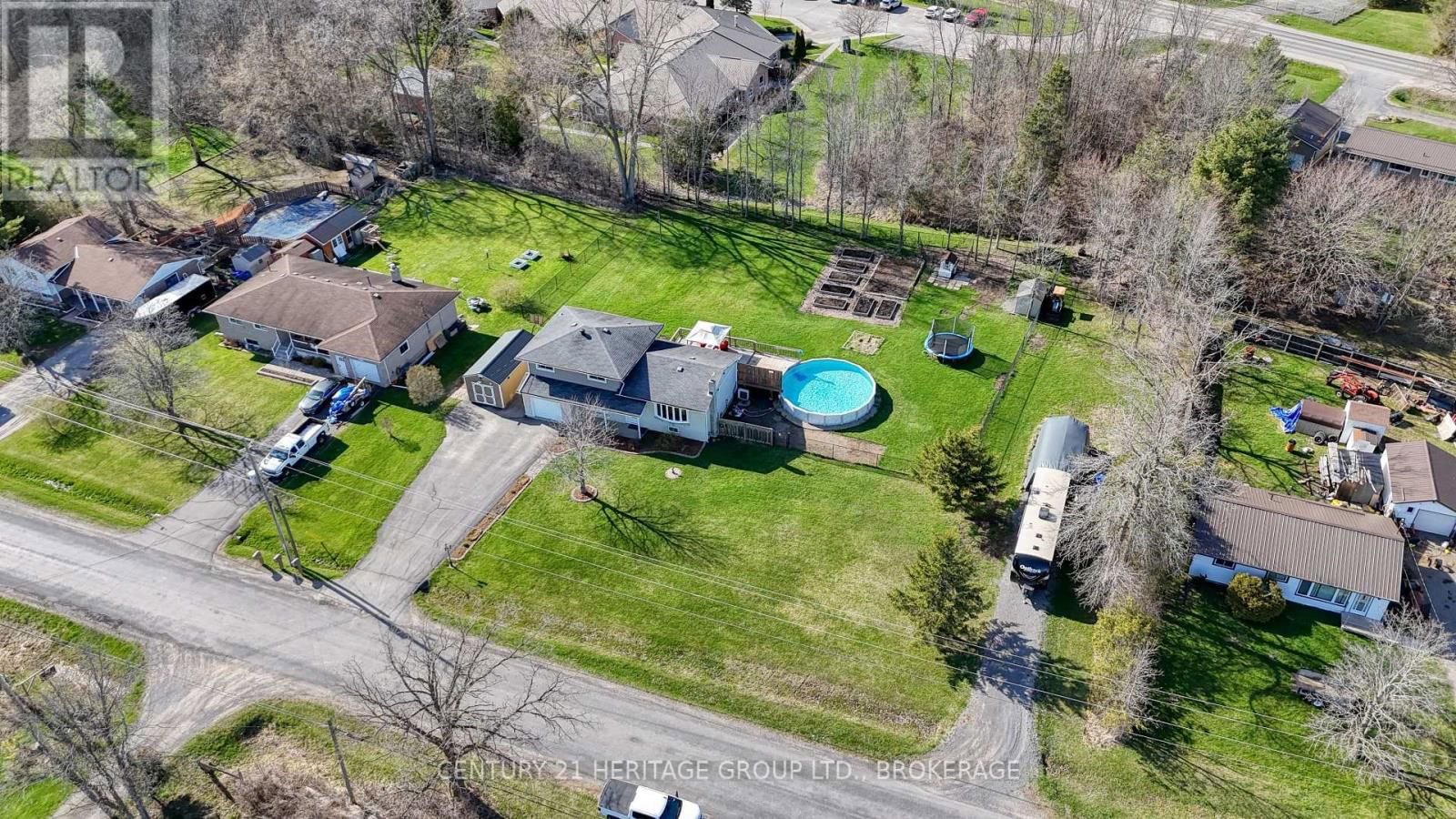 415 SHANE STREET Image 47