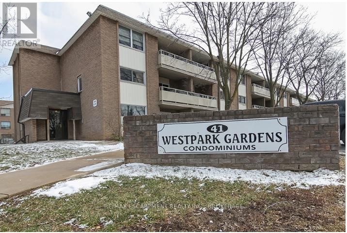 206 - 41 RYKERT STREET Image 1