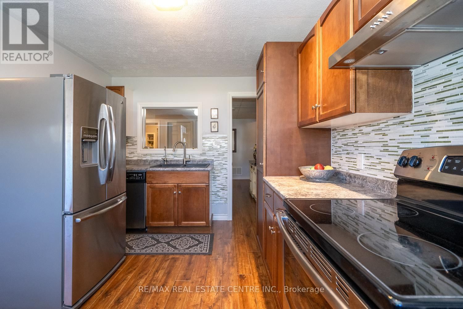 405 MINNIE STREET Image 34