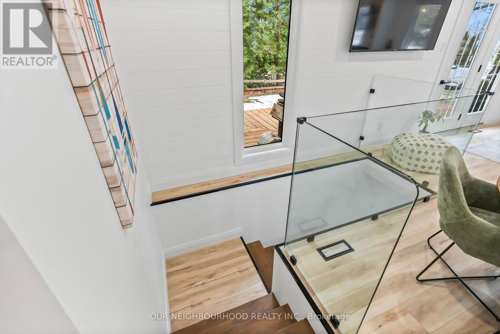 194 SNUG HARBOUR ROAD Image 33