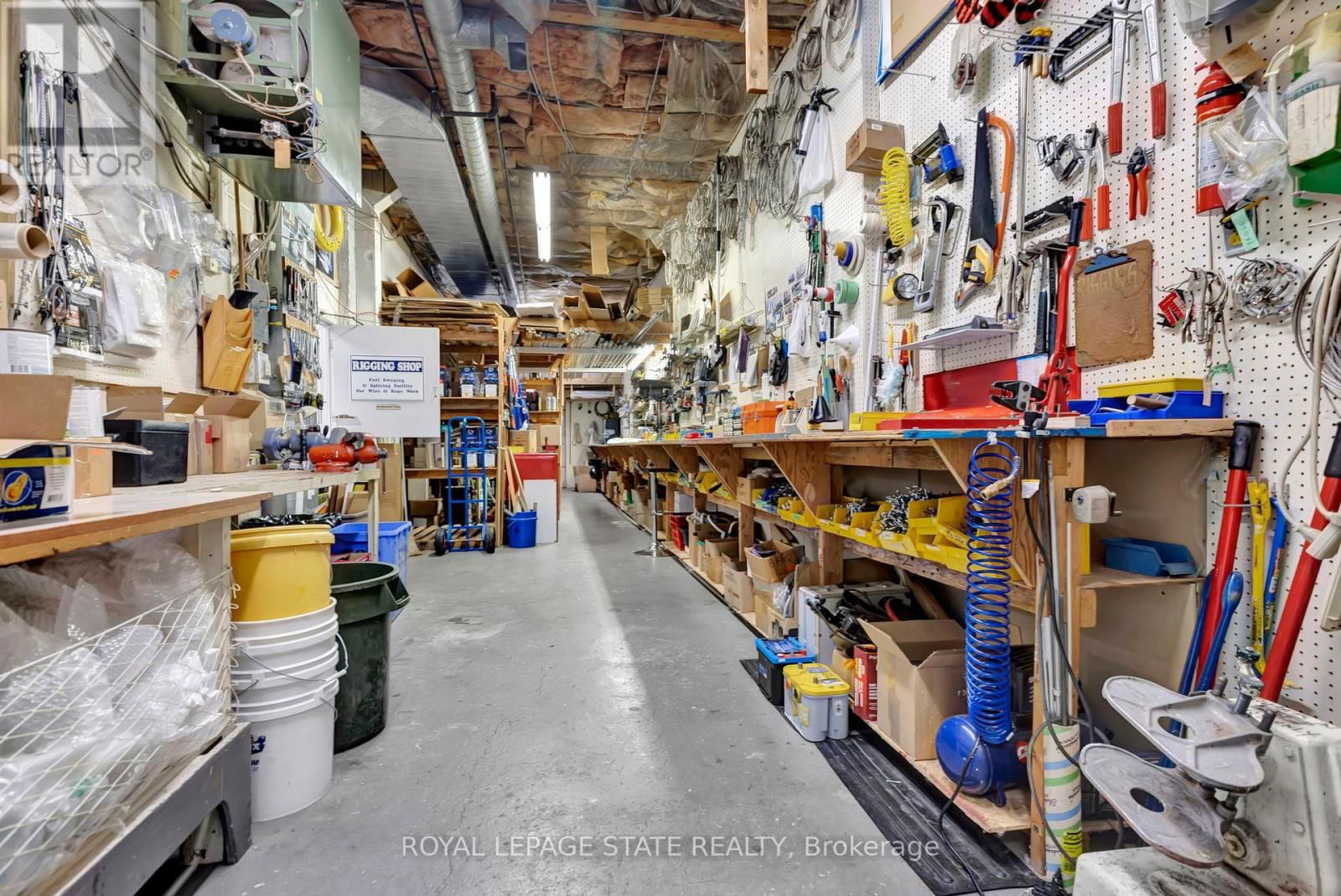 522 JAMES STREET NORTH Image 15