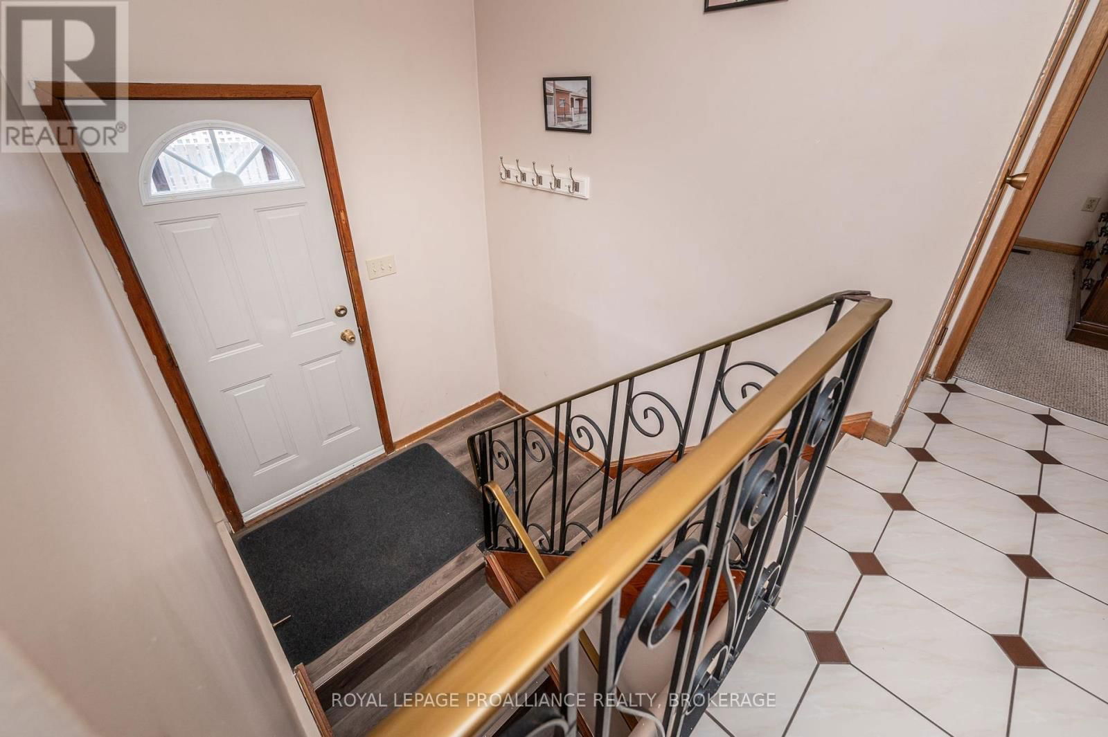 58 JOSEPH STREET Image 17
