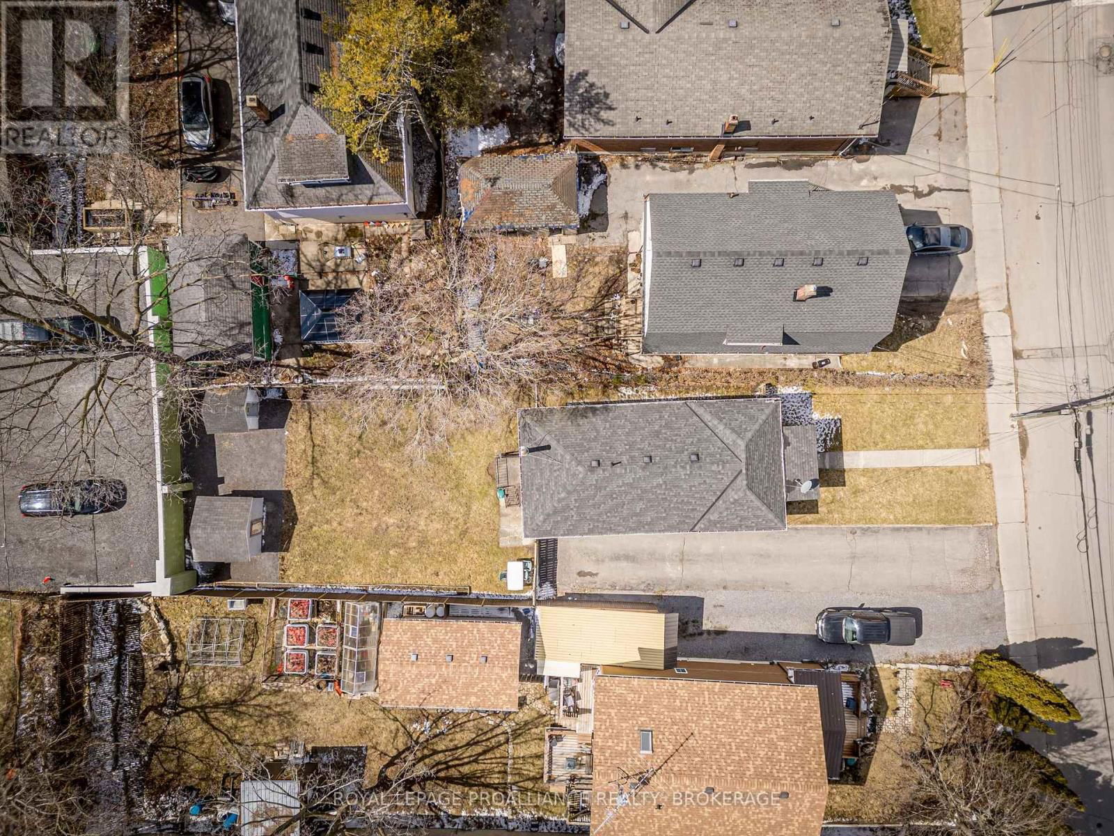 58 JOSEPH STREET Image 25
