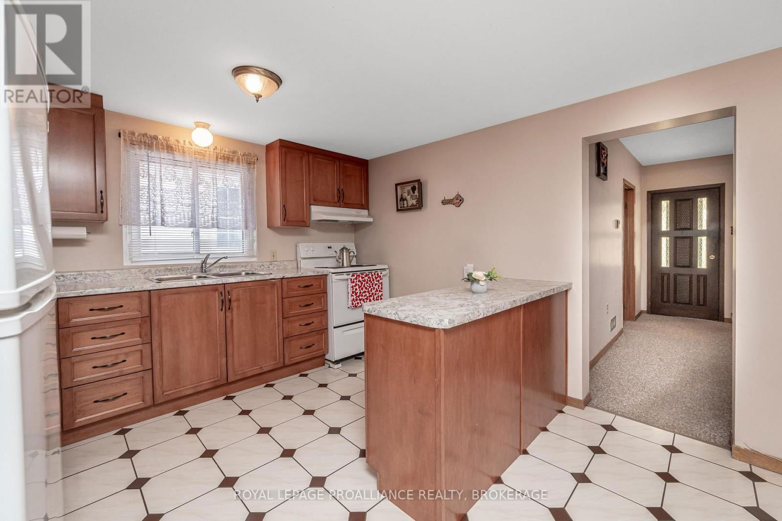 58 JOSEPH STREET Image 9