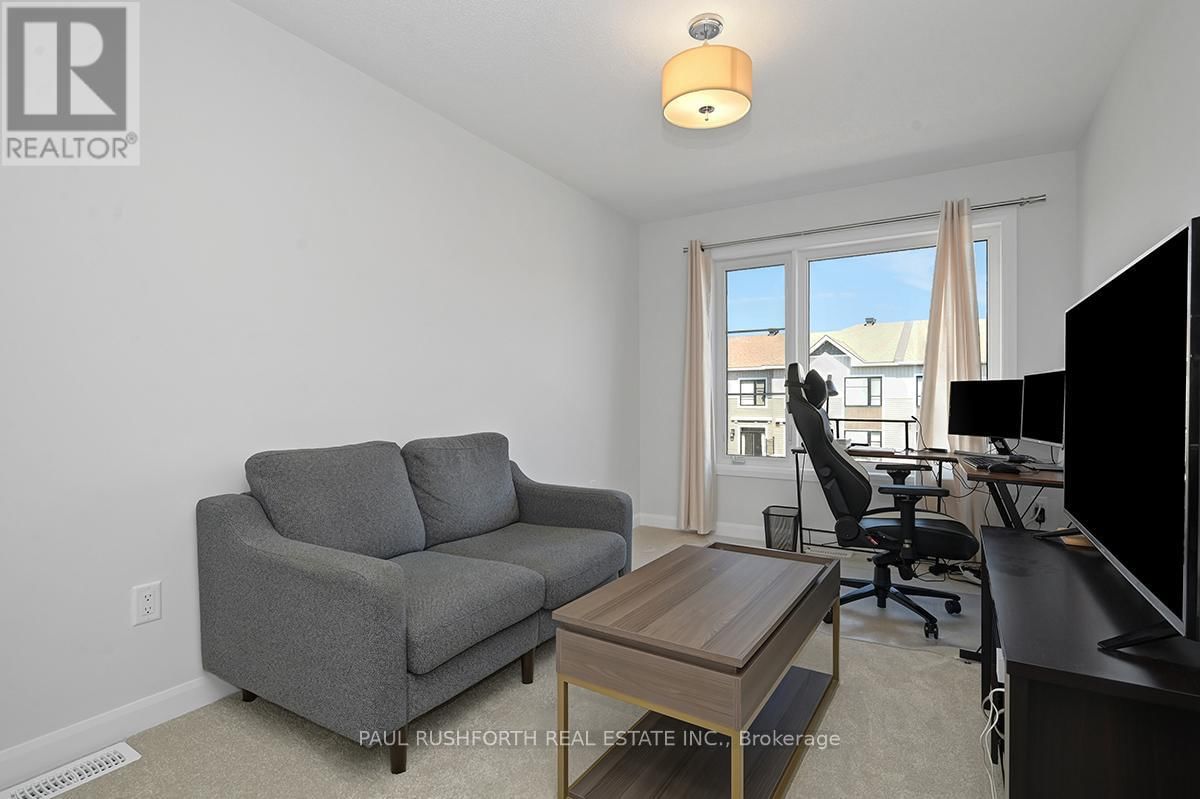706 LURGAN WAY Image 13